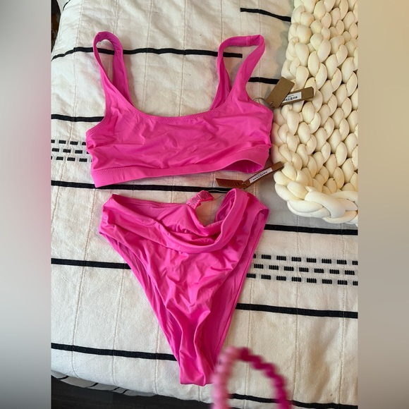 SKIMS Other - SKIMS SWIMSUIT